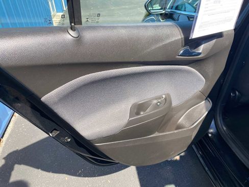 Used 2017 Chevrolet Cruze LT w/ RS Package image 28