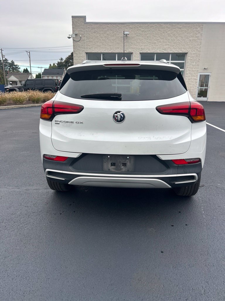 Used 2022 Buick Encore GX Select AWD/4WD image 6