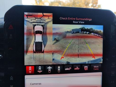 Used 2025 RAM 3500 Limited image 37