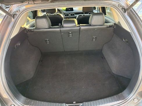 Used 2017 MAZDA CX-5 Touring w/ Preferred Equipment Package image 8