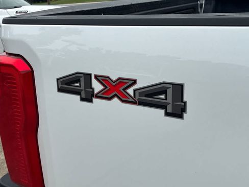 Used 2024 Ford F250 XL w/ XL Chrome Package AWD/4WD image 19
