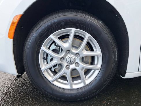 New 2026 Chrysler Voyager LX FWD image 28