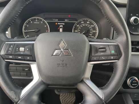 Used 2022 Mitsubishi Outlander SEL FWD image 12