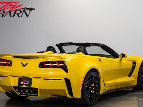 Used 2016 Chevrolet Corvette Z06 w/ 3LZ Preferred Equipment Group RWD image 5
