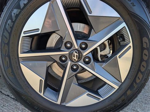 Used 2025 Hyundai Tucson SEL image 7