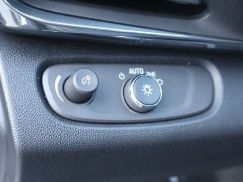 New 2026 Buick Envista Preferred FWD image 21