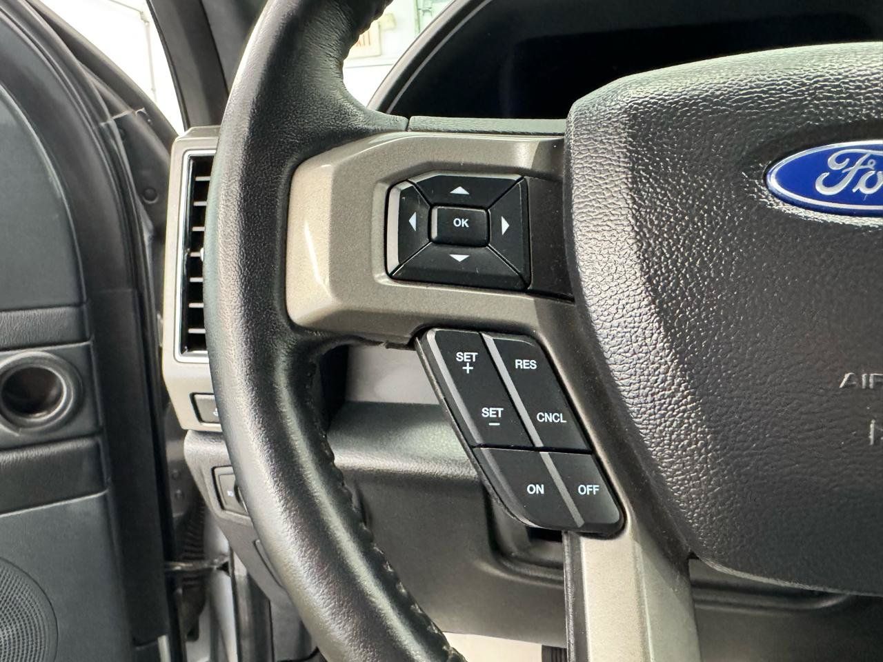 Used 2021 Ford Expedition XLT RWD image 23