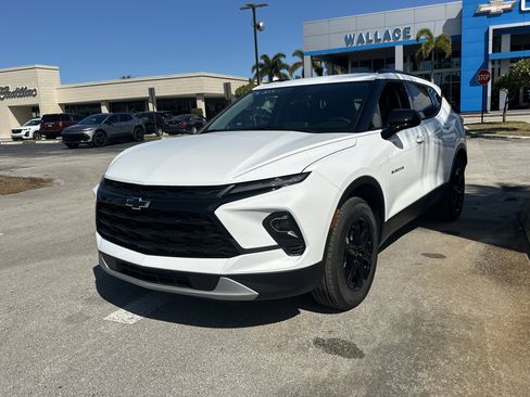 New 2026 Chevrolet Blazer LT w/ Convenience Package image 2