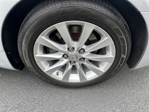 Used 2012 Lexus LS 460 AWD w/ Comfort Pkg image 28