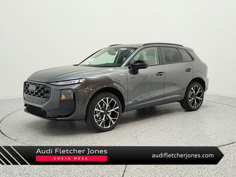 New 2026 Audi Q3 quattro 2.0T image 1