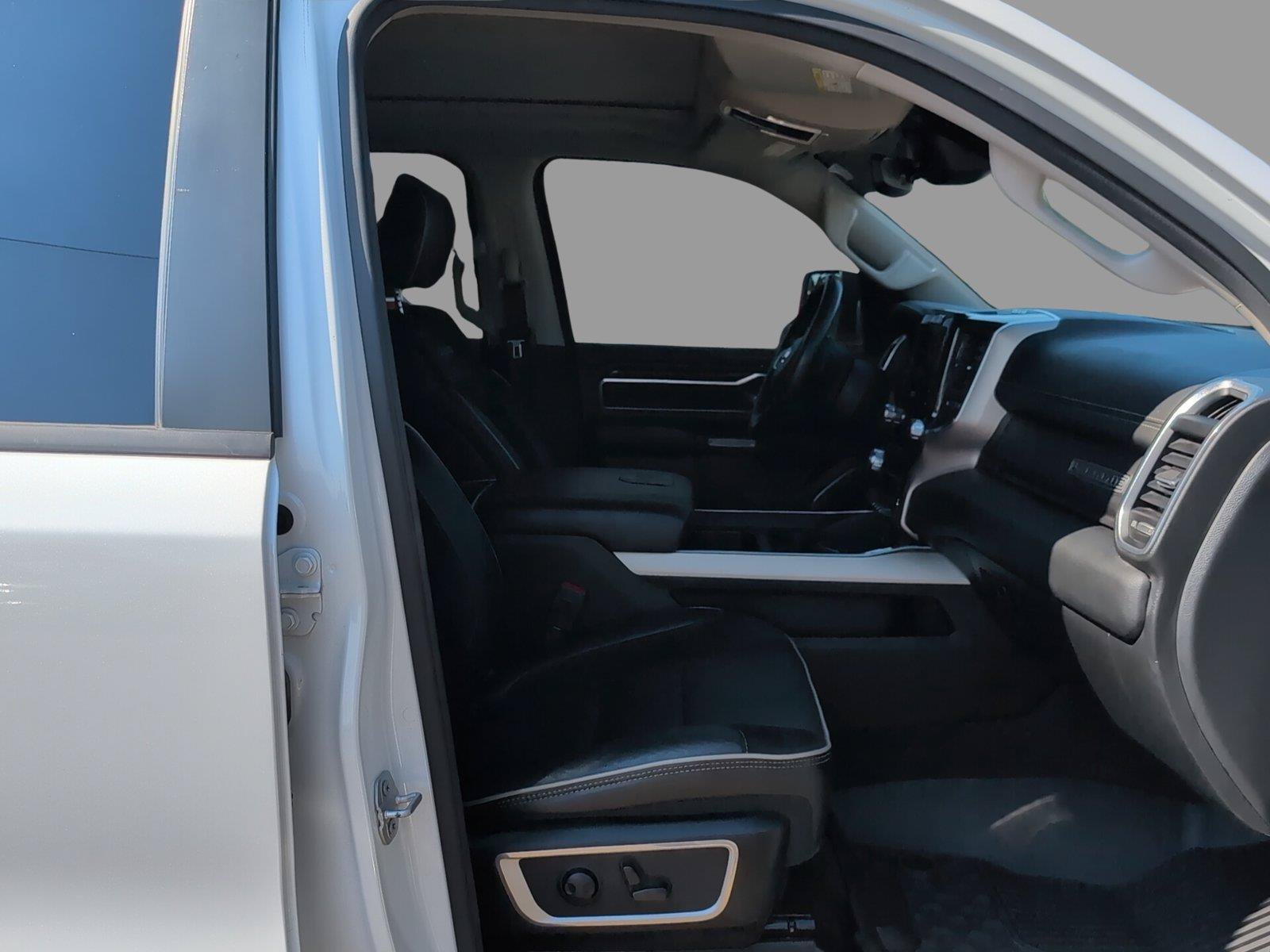 Used 2022 RAM 1500 Laramie w/ Laramie Southwest Edition AWD/4WD image 15