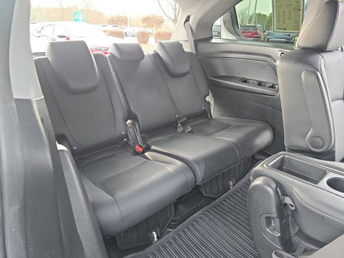 Used 2024 Honda Odyssey EX-L image 12