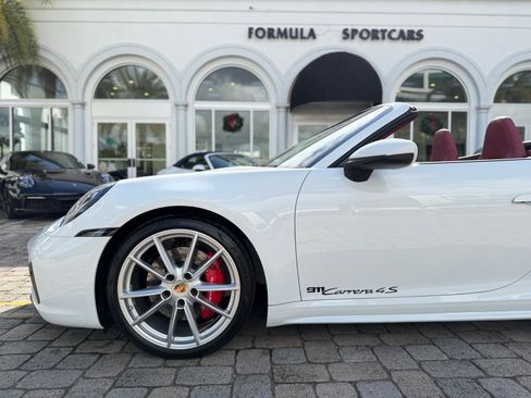 Used 2024 Porsche 911 Carrera 4S image 23