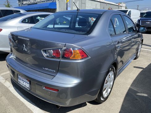 Used 2014 Mitsubishi Lancer ES image 5