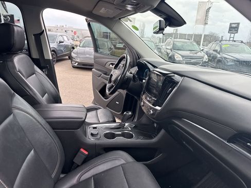 Used 2019 Chevrolet Traverse Premier w/ Redline Edition image 27