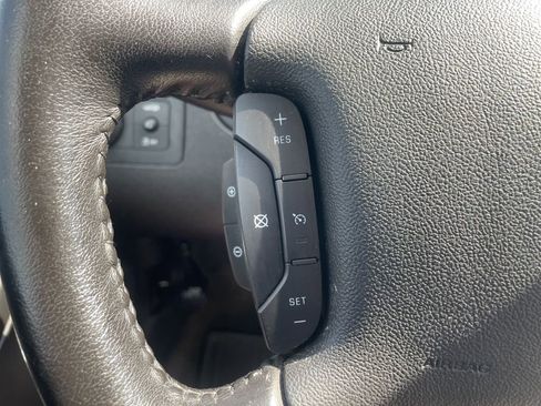 Used 2012 Chevrolet Impala LT w/ LT Sunroof Package FWD image 11
