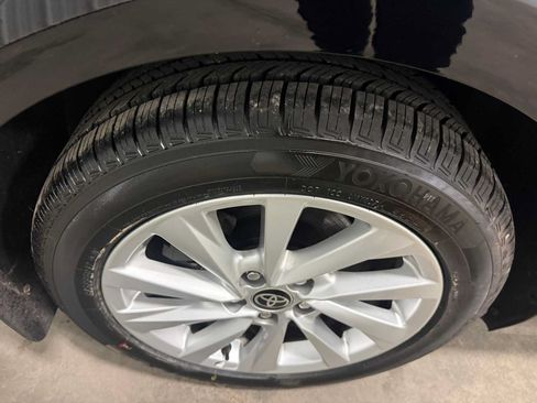 Certified 2023 Toyota Camry LE FWD image 13