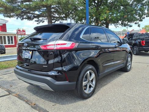Certified 2024 Ford Edge SEL w/ Convenience Package AWD/4WD image 6