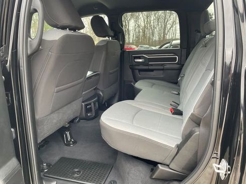 Used 2024 RAM 2500 Big Horn w/ Bed Utility Group image 18