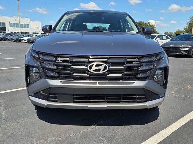 New 2026 Hyundai Tucson SE FWD image 2
