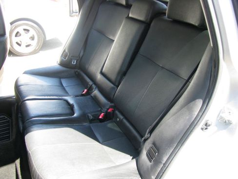 Used 2012 Subaru Forester 2.5X Limited AWD/4WD image 12