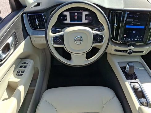 Certified 2023 Volvo XC60 B5 Plus w/ Climate Package AWD/4WD image 12