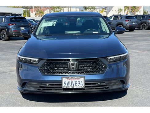 Certified 2025 Honda Accord EX-L image 9