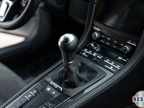 Used 2024 Porsche 718 Cayman GTS RWD image 38