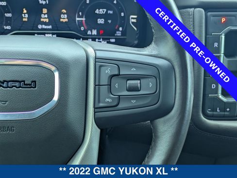 Used 2022 GMC Yukon XL Denali AWD/4WD image 28