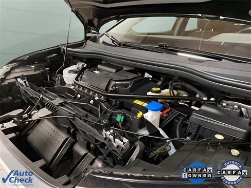 Used 2024 Audi Q4 e-tron Premium image 97