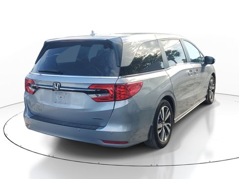 Used 2023 Honda Odyssey Touring image 7