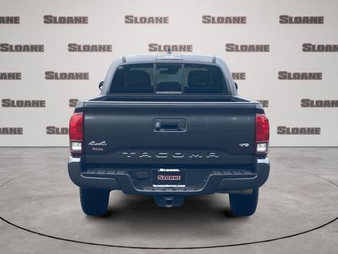 Used 2023 Toyota Tacoma SR AWD/4WD image 4
