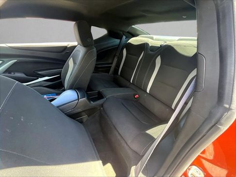 Certified 2024 Chevrolet Camaro LT RWD image 25
