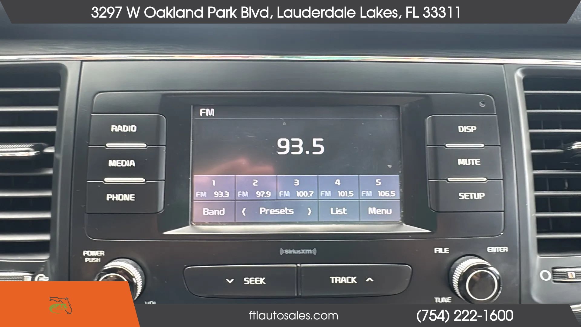 Used 2017 Kia Sedona L FWD image 41