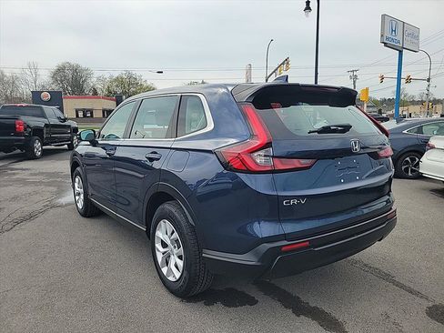 Used 2024 Honda CR-V LX image 3