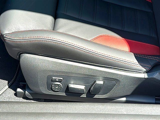New 2026 BMW M2 w/ Lighting Package RWD image 42
