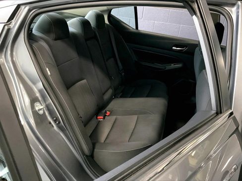 Certified 2022 Nissan Altima 2.5 SV image 19
