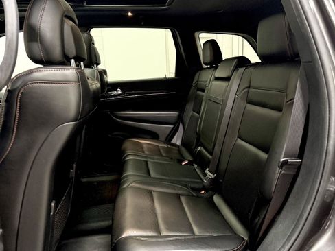 Used 2020 Jeep Grand Cherokee Trailhawk w/ Trailhawk Luxury Group AWD/4WD image 17