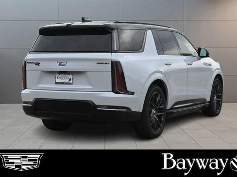 New 2026 Cadillac Escalade IQL Sport 1 w/ LPO, ONYX Package image 70