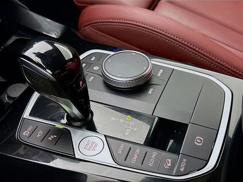 Used 2024 BMW X3 M40i w/ Premium Package image 17