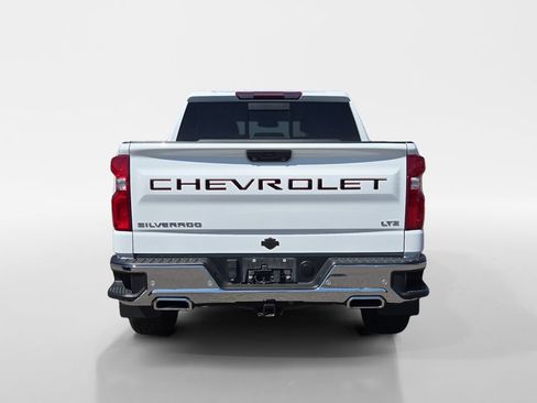 Used 2023 Chevrolet Silverado 1500 LTZ w/ LTZ Convenience Package II AWD/4WD image 5