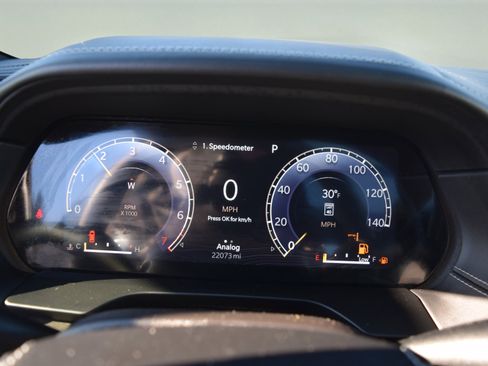 Used 2024 Jeep Grand Cherokee L Overland image 14