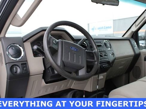 Used 2008 Ford F250 XL image 2