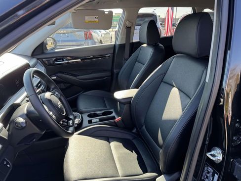 Used 2025 Kia Seltos SX image 13