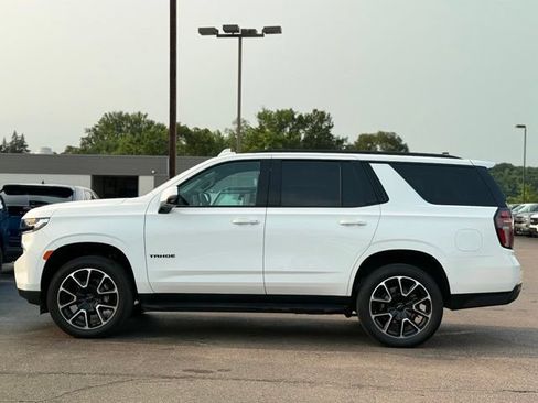 Used 2024 Chevrolet Tahoe RST w/ Luxury Package AWD/4WD image 46