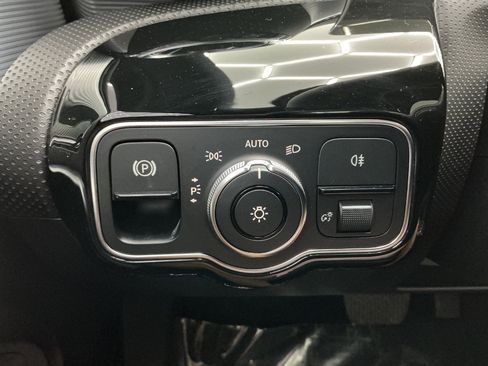 Used 2020 Mercedes-Benz A 220 4MATIC image 41