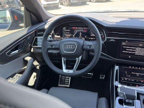 New 2026 Audi SQ8 Premium Plus image 24