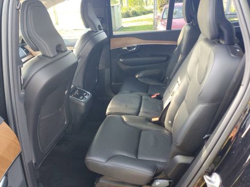 Certified 2023 Volvo XC90 B5 Plus w/ Protection Package Premier AWD/4WD image 11