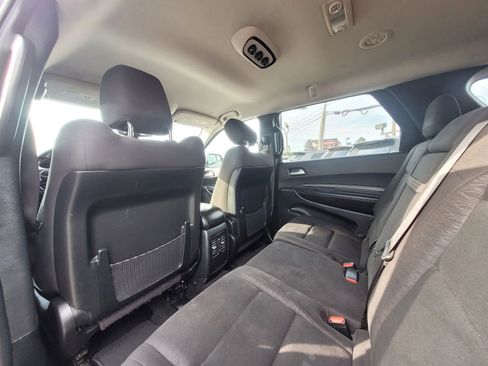 Used 2022 Dodge Durango SXT RWD image 11