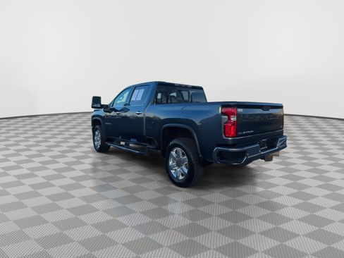 Used 2020 Chevrolet Silverado 2500 LTZ w/ LTZ Plus Package image 7